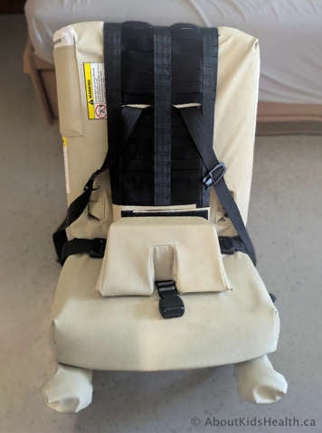Wallenberg car seat, which is another car seat option without sides to allow space for legs of child in a cast or brace