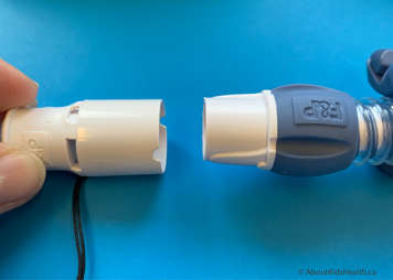 Other end of heated tube being connected to the tracheostomy adapter